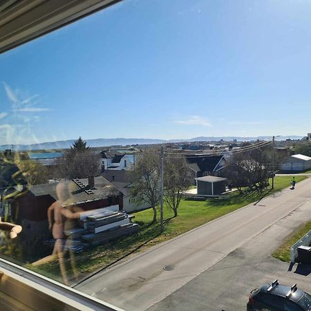 Apartamento 43 Oscarsgate The View Vadsø Exterior foto