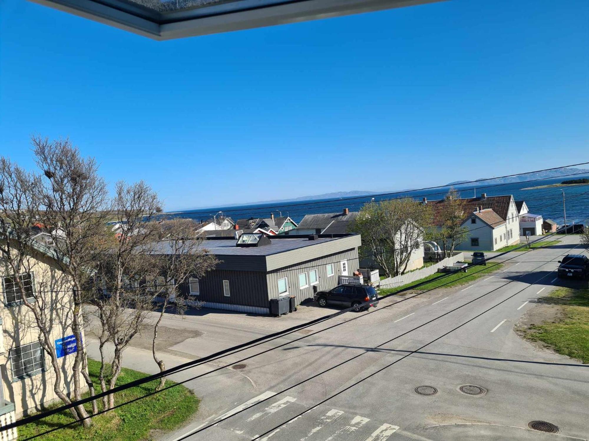 Apartamento 43 Oscarsgate The View Vadsø Exterior foto